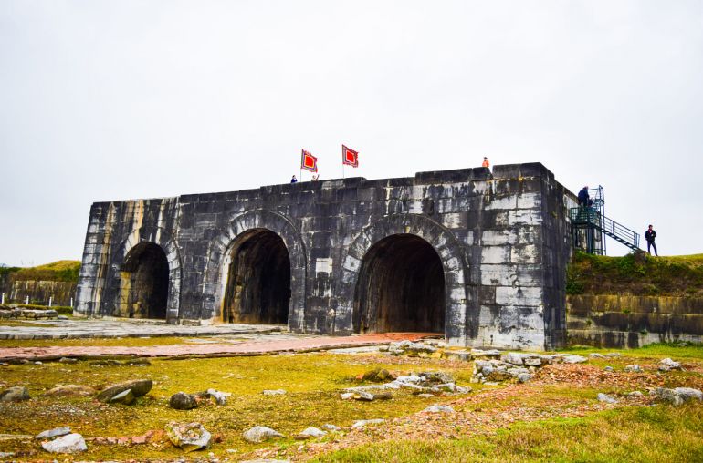 Citadel-of-the-Ho-Dynasty